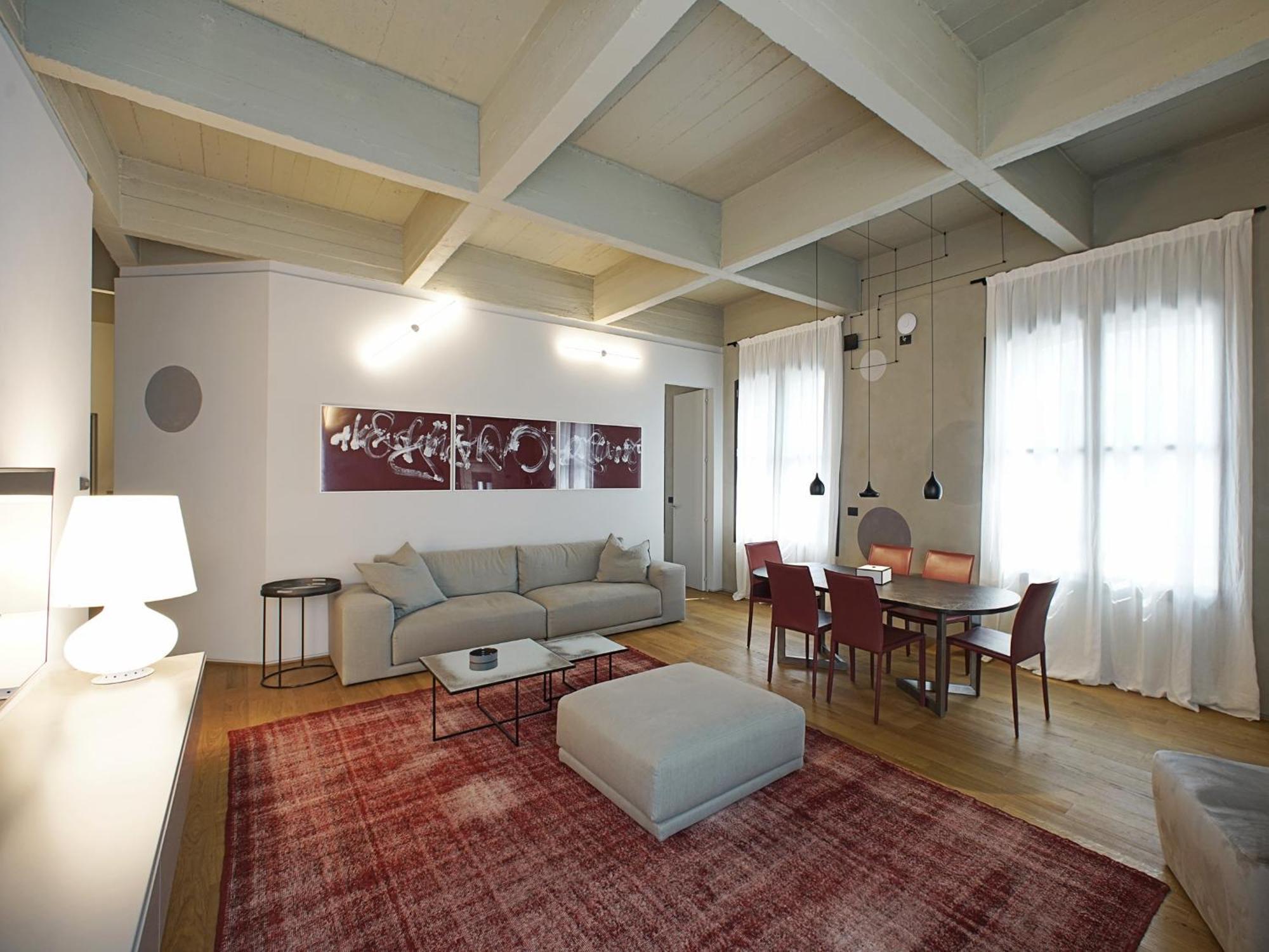 Edit Lofts Apartament *
