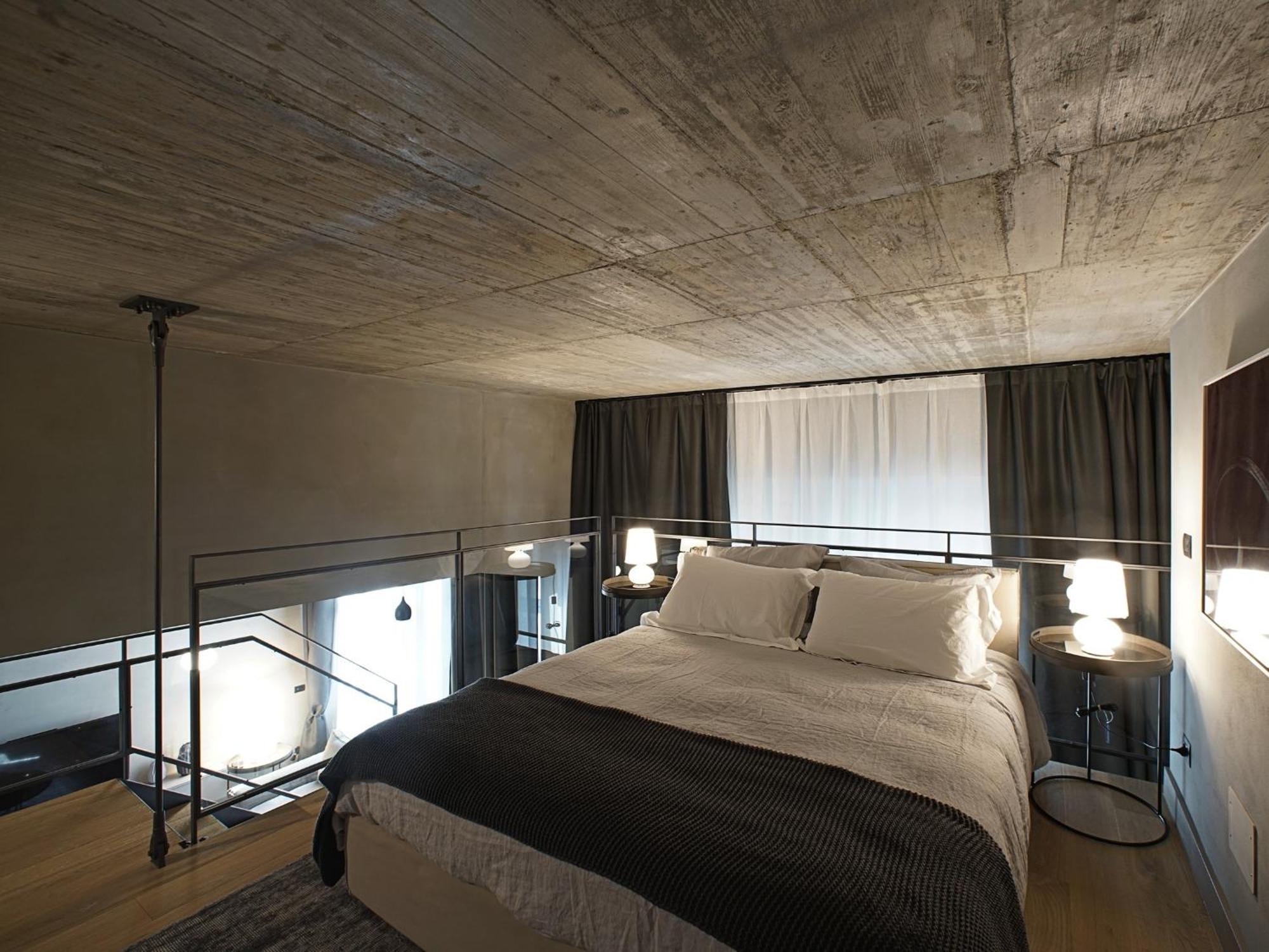 Edit Lofts * Turyn